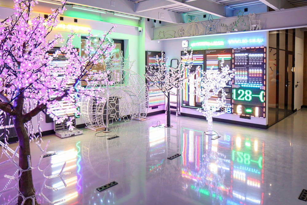 Светящиеся led-деревья